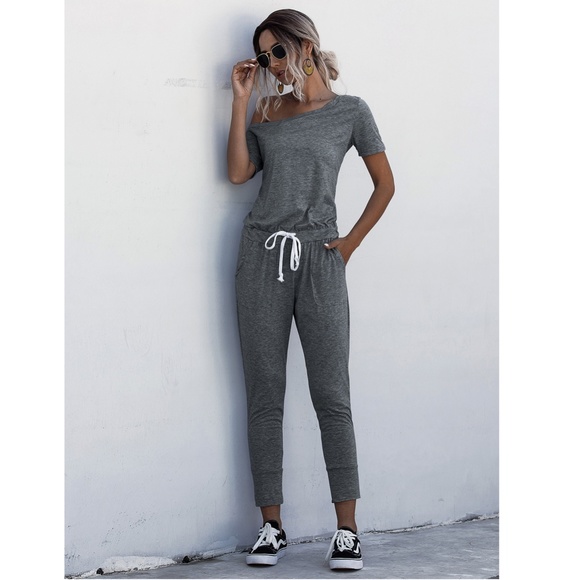Contrast Tie Short Sleeve Grey Jumpsuit - Picture 4 of 16